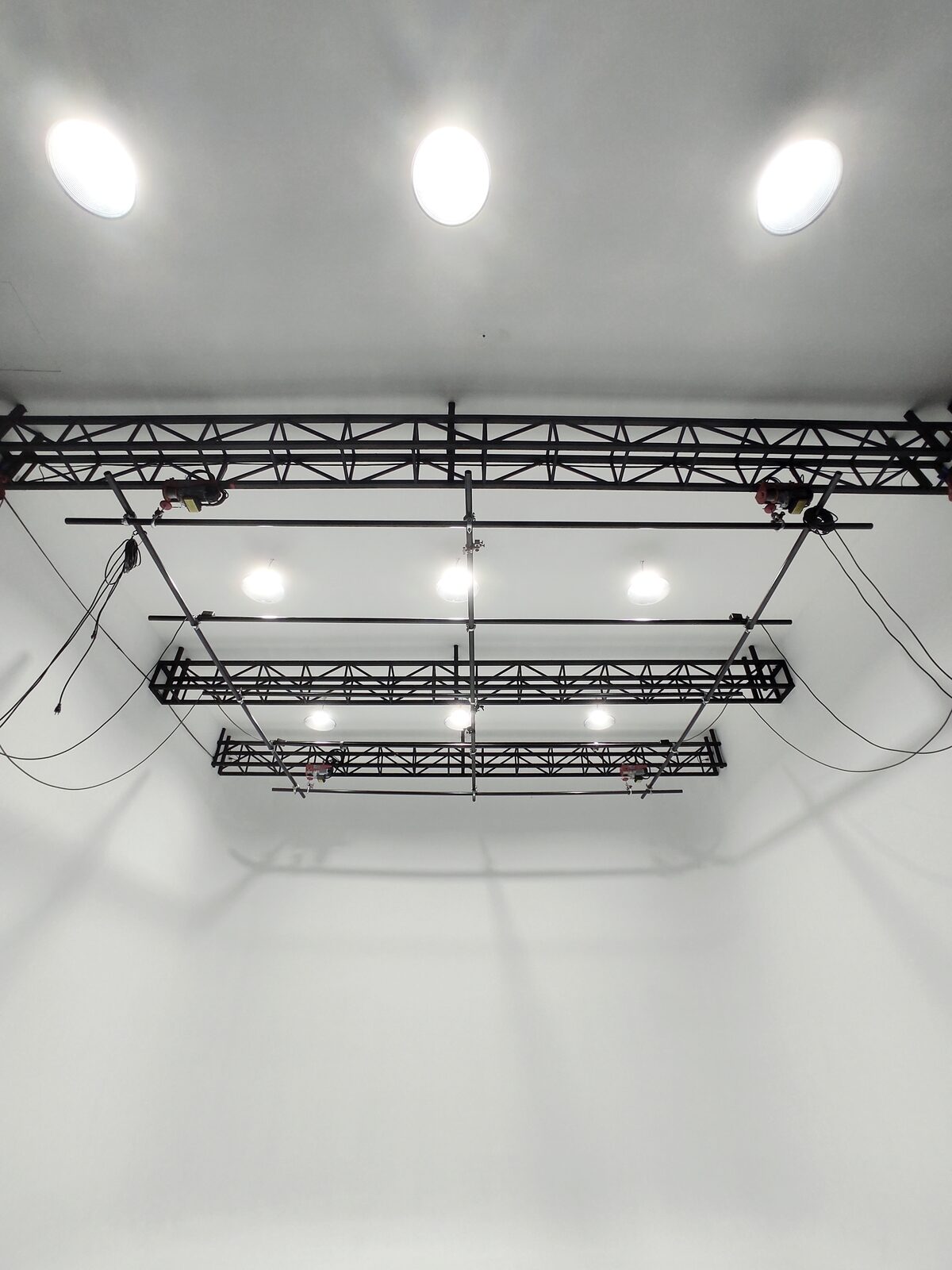 246 STUDIO Gallery 2